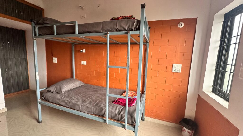 240a0f54-7fdd-4620-ad27-c2595dcd0e31